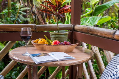 Image of outdoor table on private lanai at Lotus Garden Cottages in Volcano Hawaii